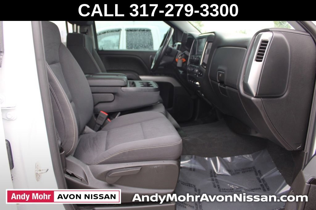 Used 2019 Chevrolet Silverado 1500 LT w/ All Star Edition AWD/4WD image 18
