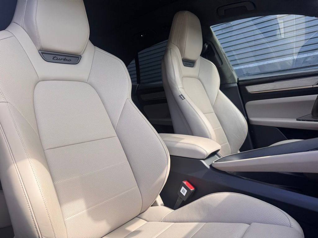 Certified 2024 Porsche Macan Turbo Electric image 19