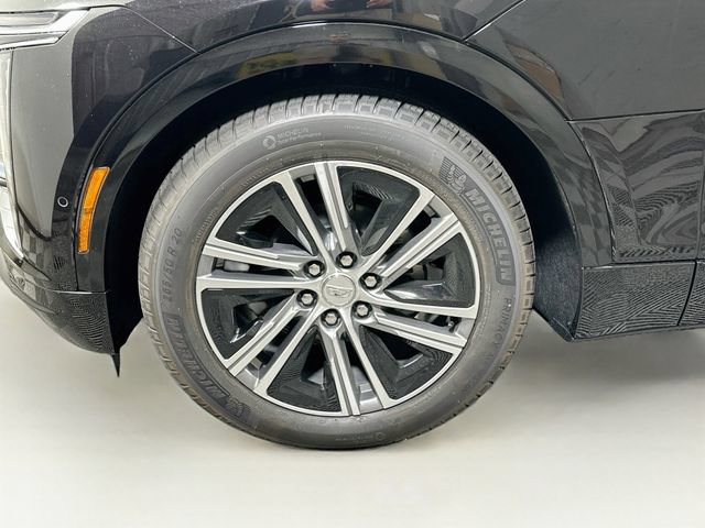 New 2027 Cadillac Lyriq Premium Luxury w/ LPO, Floor Liner Package AWD/4WD image 24