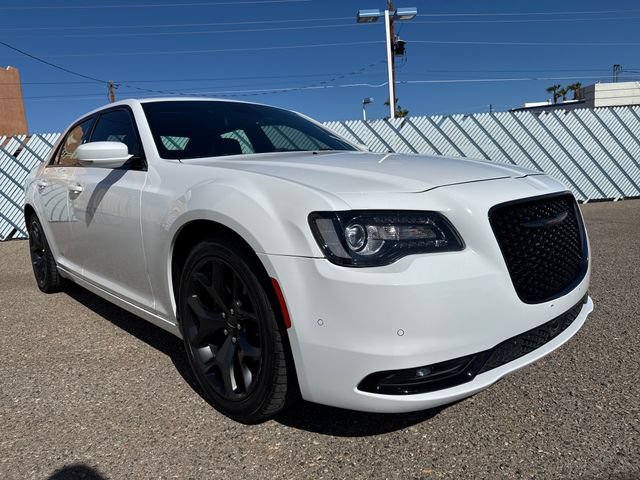 Used 2023 Chrysler 300 S w/ Comfort Group RWD image 7