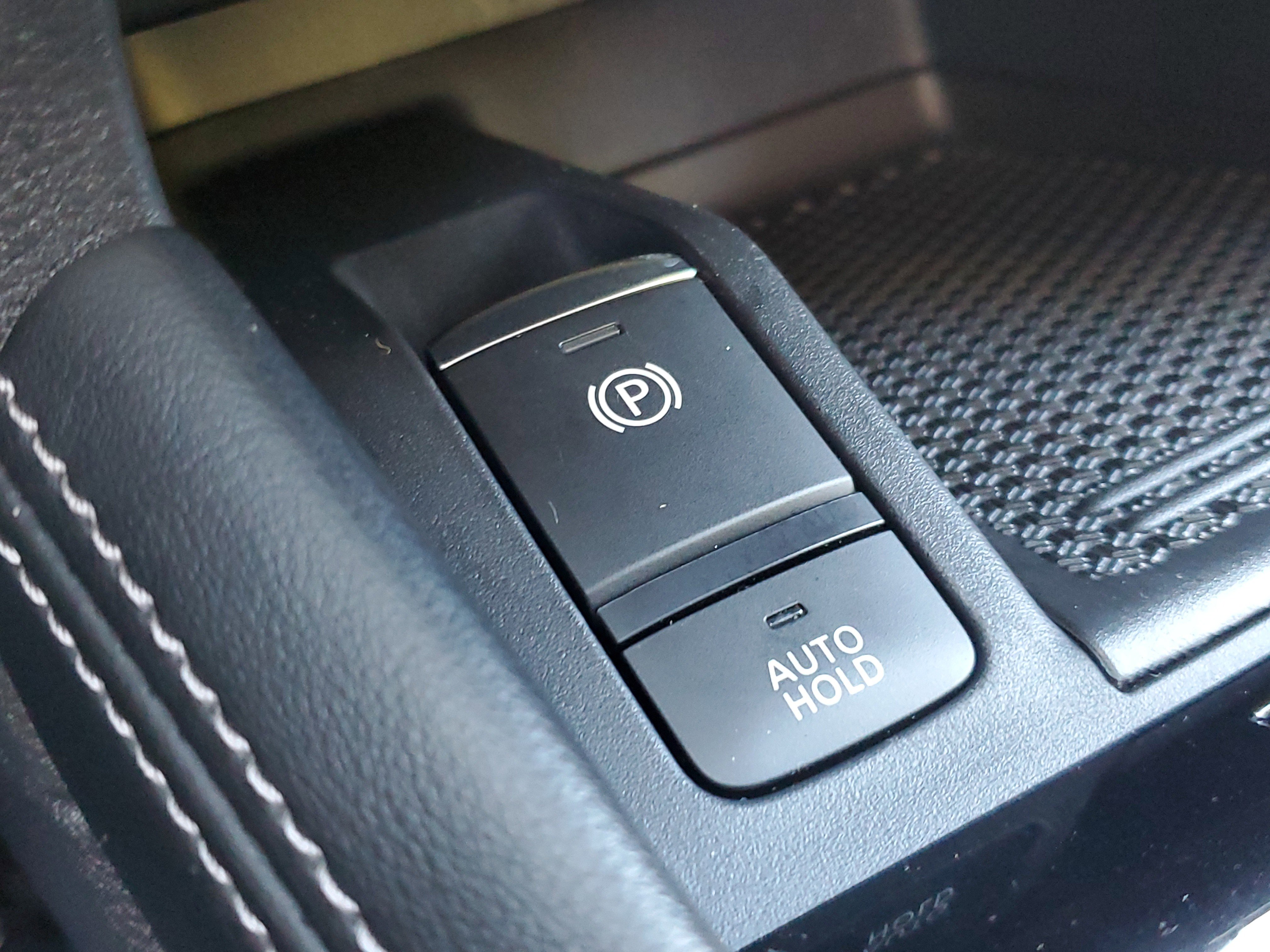 Certified 2023 Nissan Kicks SV image 27