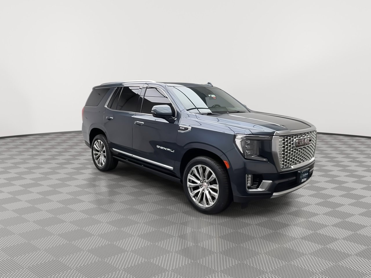 Certified 2021 GMC Yukon Denali w/ Denali Premium Package AWD/4WD image 48
