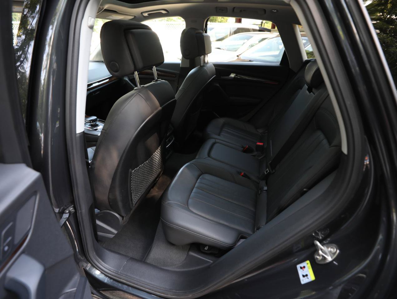 Used 2020 Audi Q5 2.0T Premium Plus w/ Premium Plus Package AWD/4WD image 16