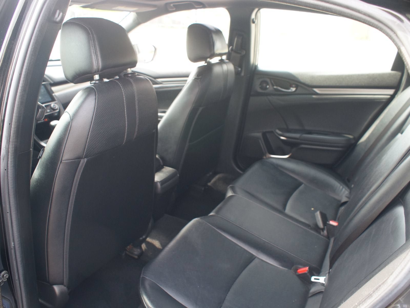 Used 2018 Honda Civic EX-L image 12