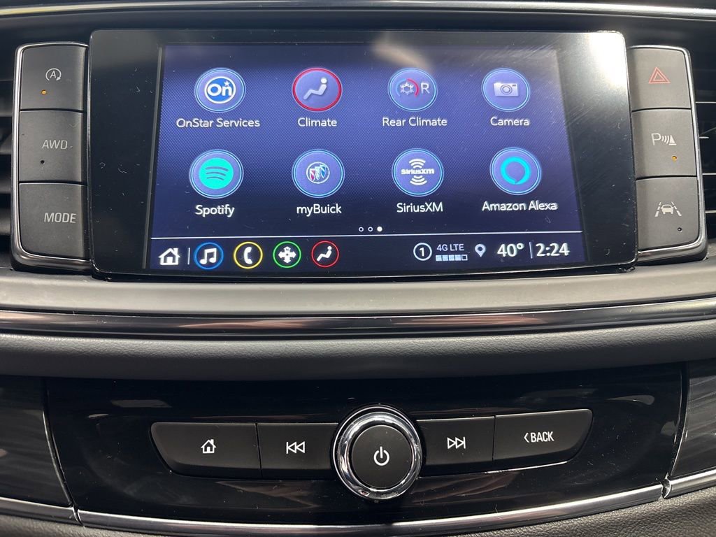 Used 2024 Buick Enclave Essence w/ Sport Touring Edition image 18