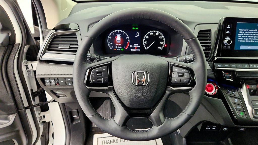 Used 2026 Honda Odyssey Elite image 14