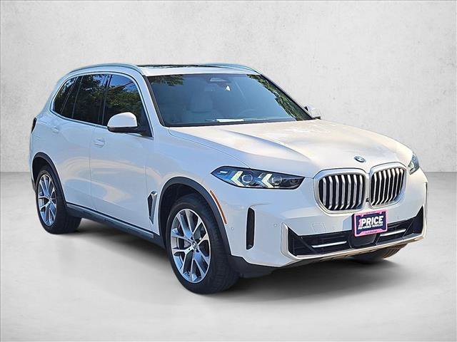 Used 2024 BMW X5 xDrive40i w/ Premium Package AWD/4WD image 3