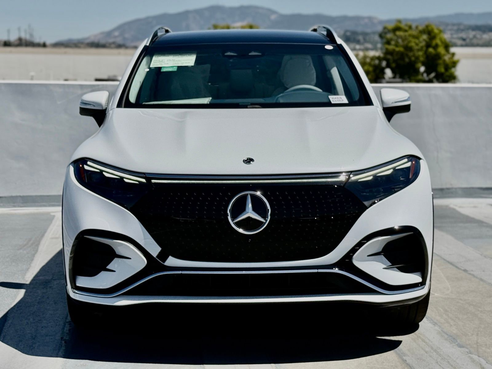 New 2026 Mercedes-Benz EQS 550 4MATIC SUV image 5