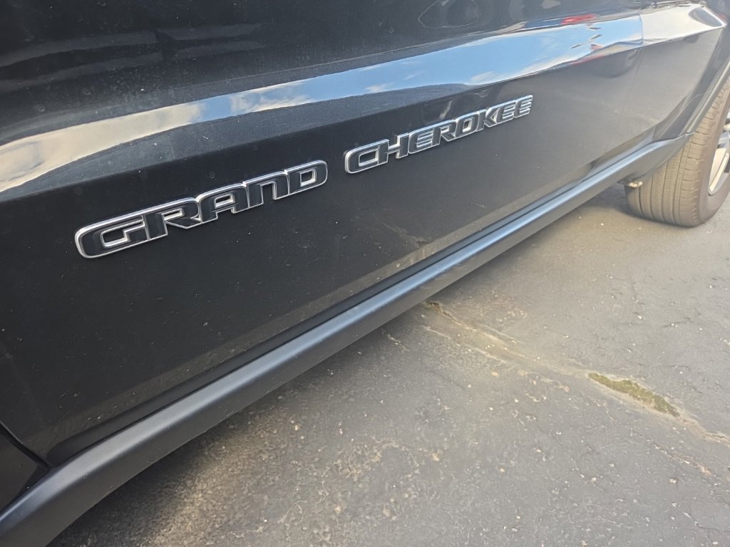 Used 2020 Jeep Grand Cherokee Limited AWD/4WD image 4