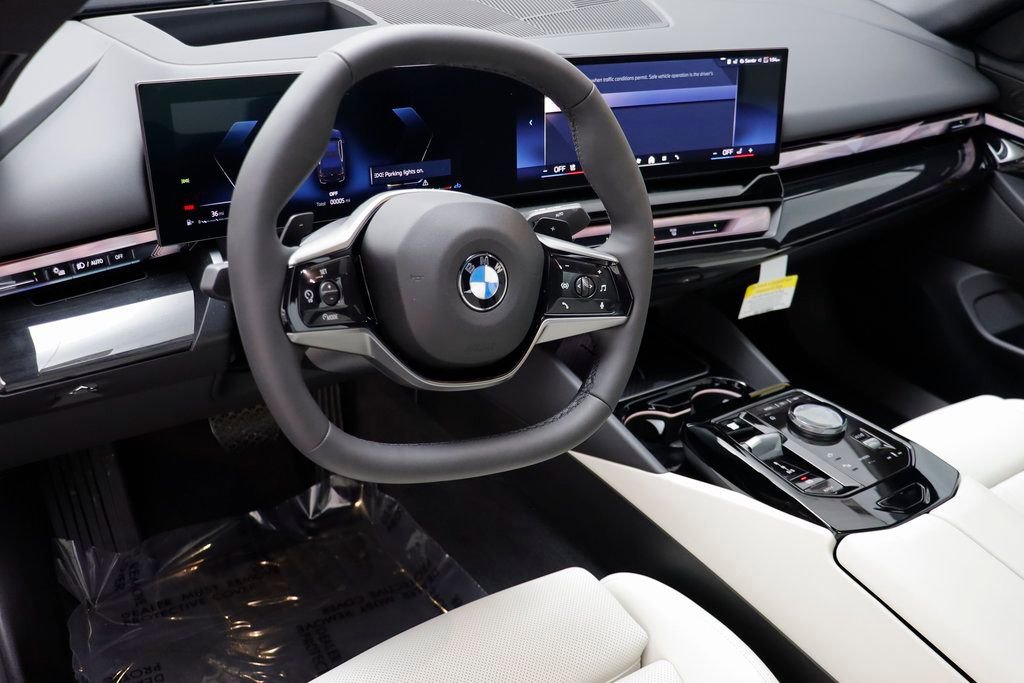 New 2026 BMW 530i xDrive w/ Premium Package image 6