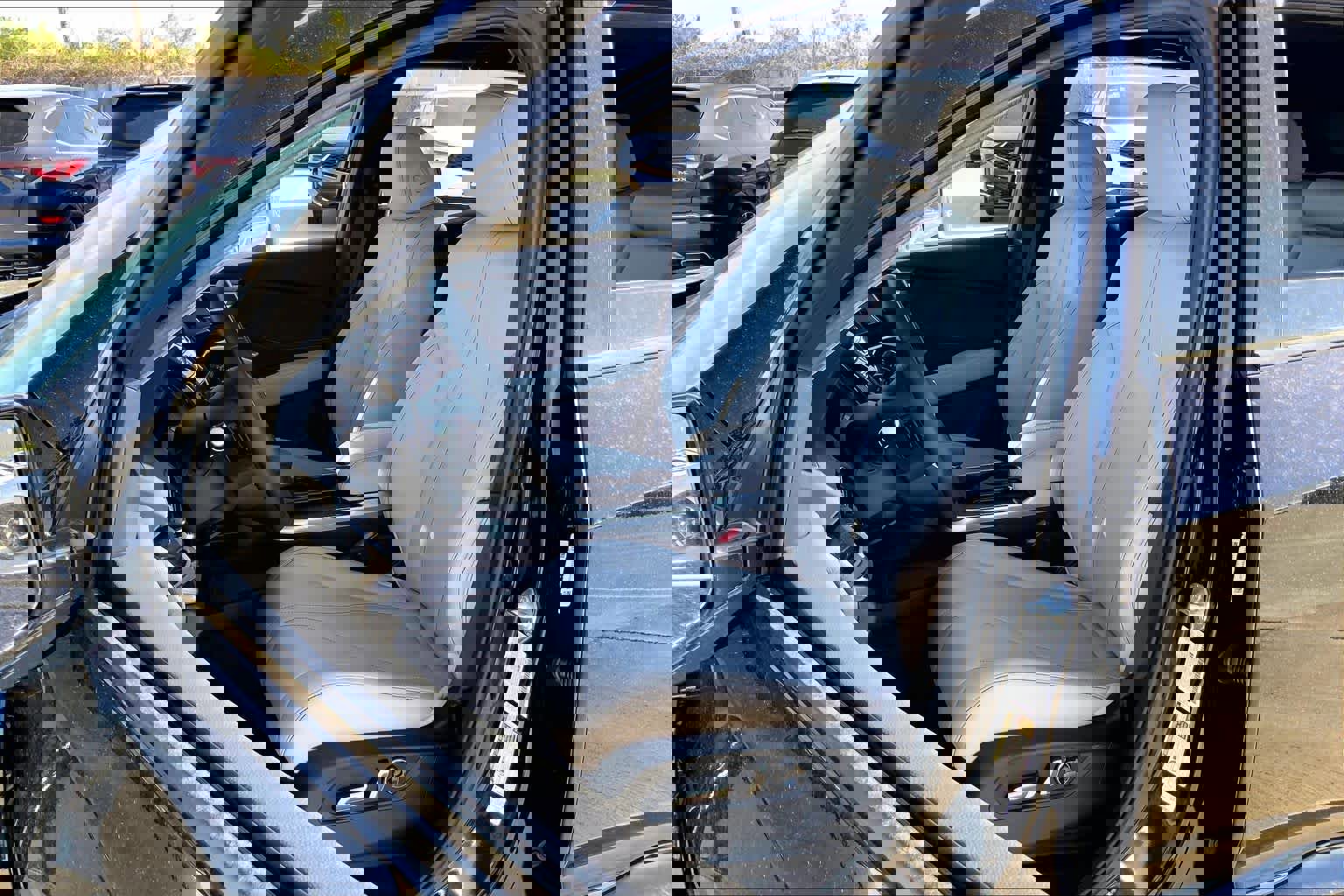 Used 2025 Acura RDX SH-AWD image 8