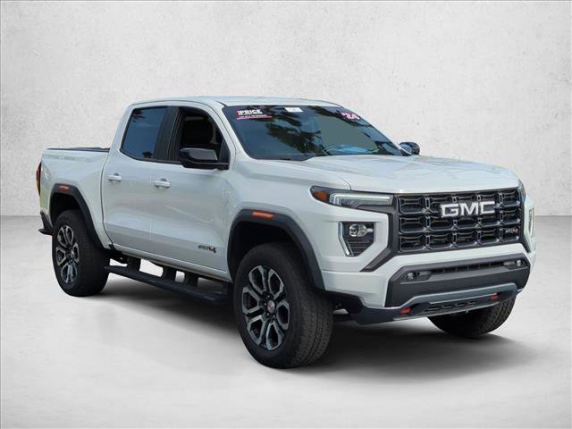 Used 2024 GMC Canyon AT4 w/ AT4 Premium Package AWD/4WD image 3