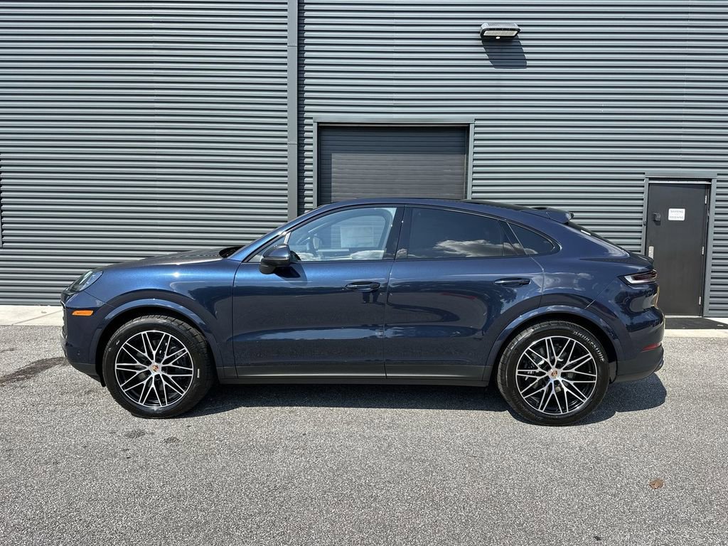New 2025 Porsche Cayenne Coupe image 10