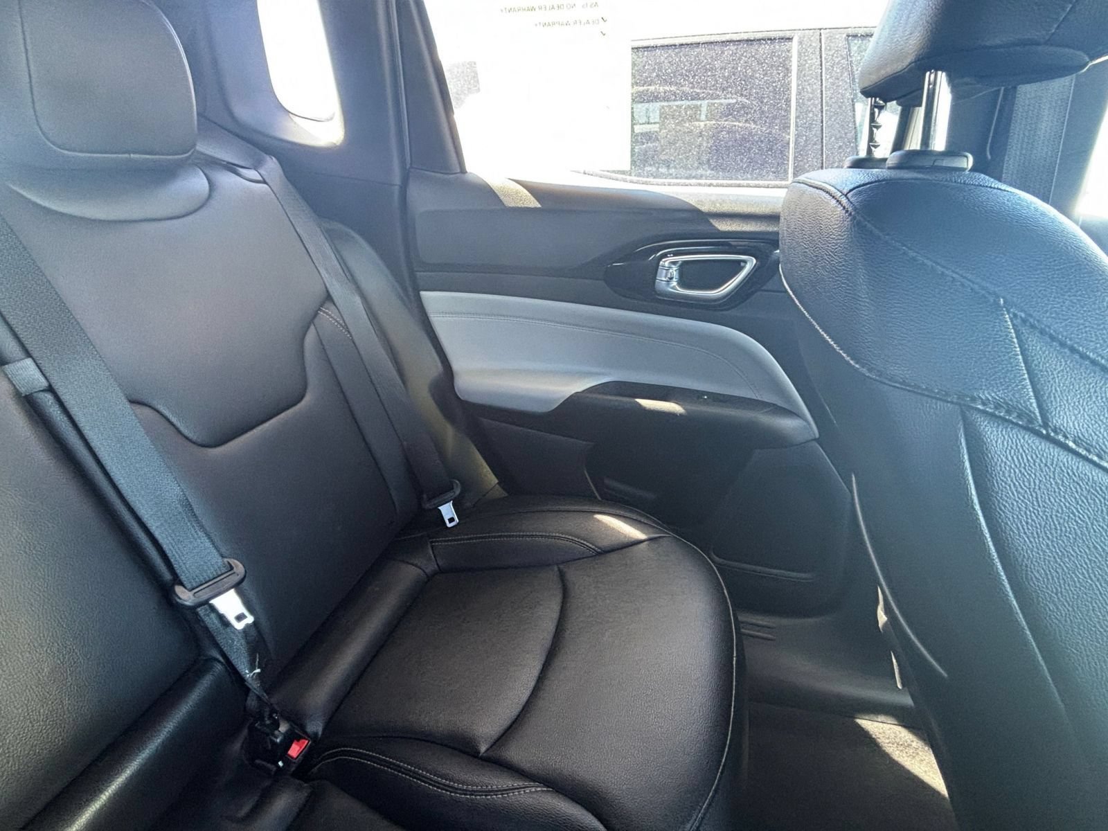 Used 2025 Jeep Compass Limited AWD/4WD image 36
