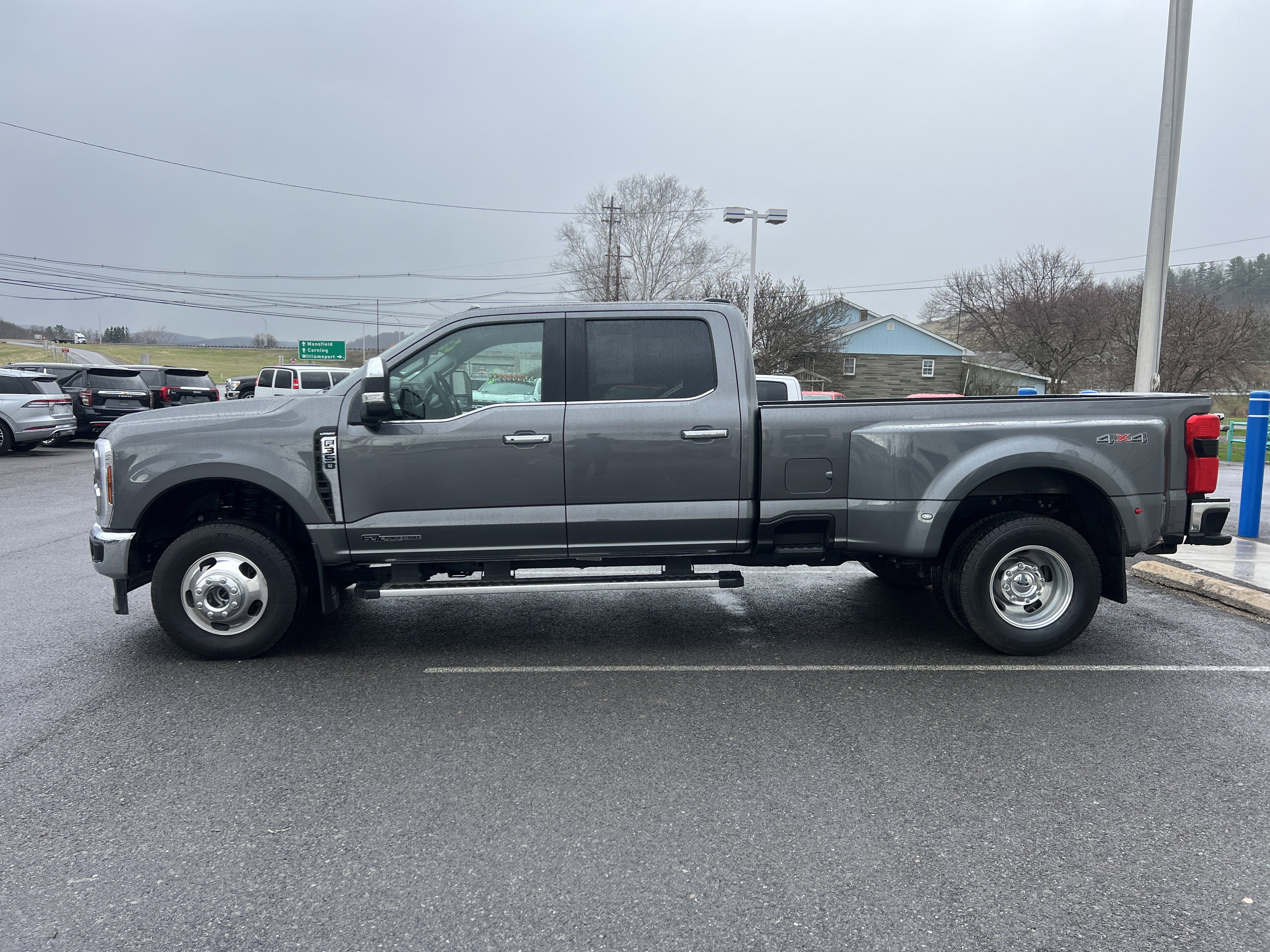 Certified 2025 Ford F350 Lariat image 7