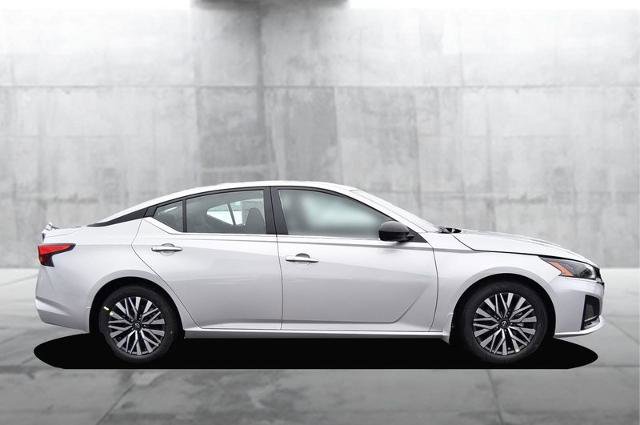 New 2025 Nissan Altima 2.5 SV image 5