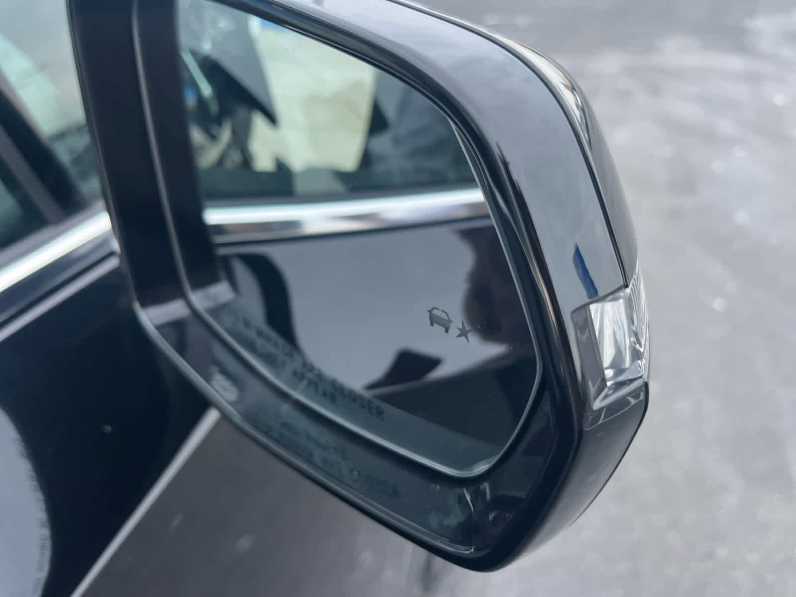 Used 2025 Cadillac XT6 Premium Luxury image 51