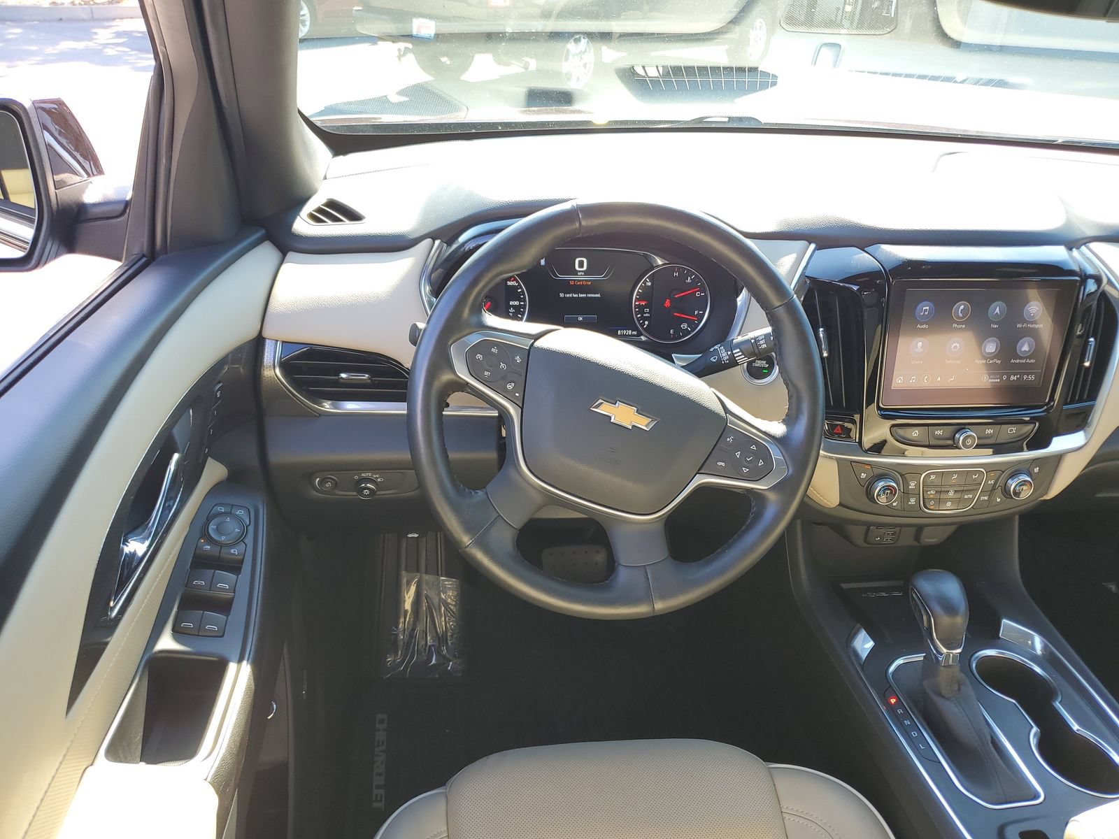 Used 2022 Chevrolet Traverse Premier FWD image 12