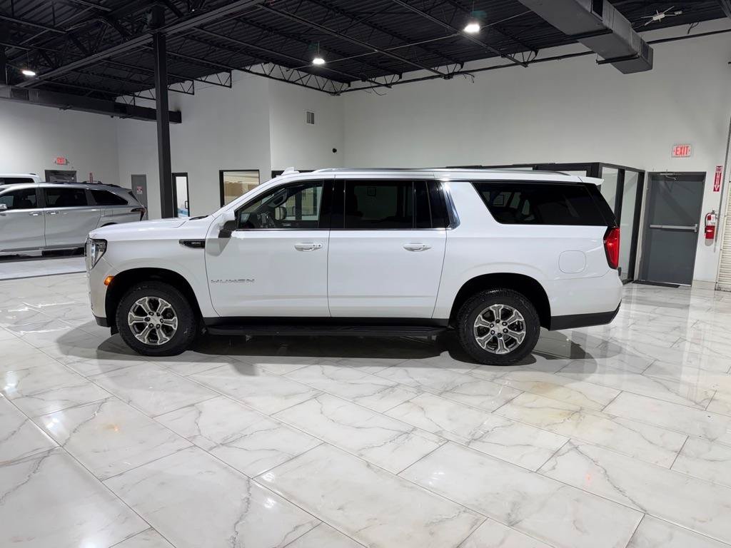 Used 2021 GMC Yukon XL SLE w/ Gmc Pro Safety Plus Package AWD/4WD image 9