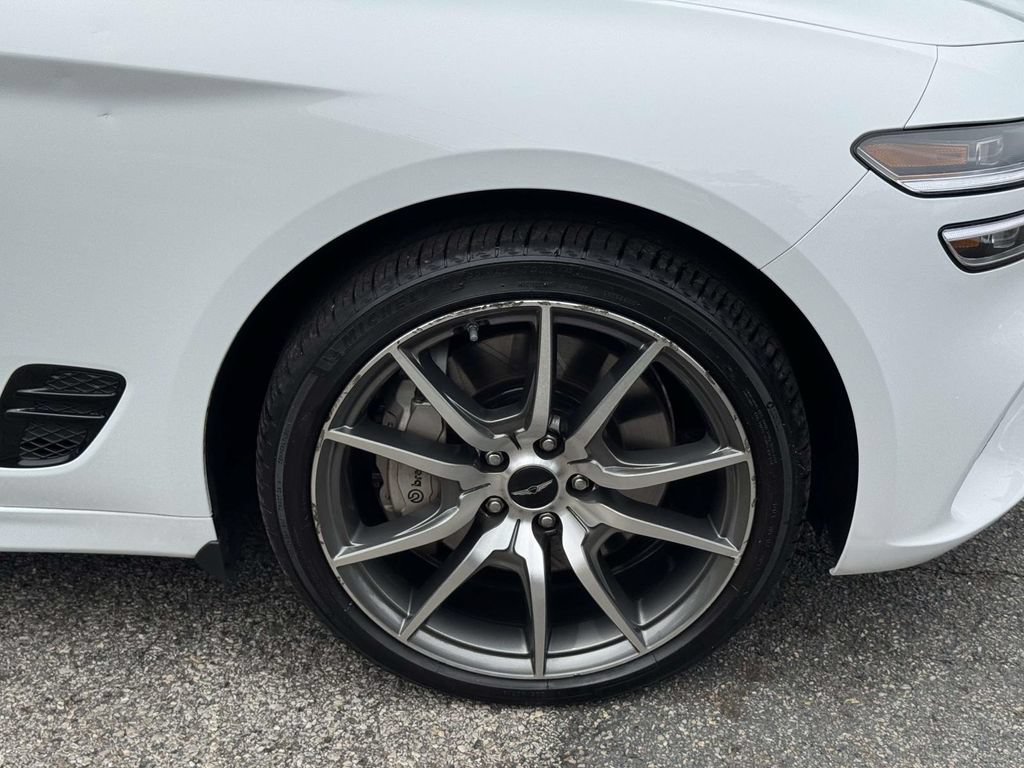 Certified 2026 Genesis G70 2.5T AWD/4WD image 8