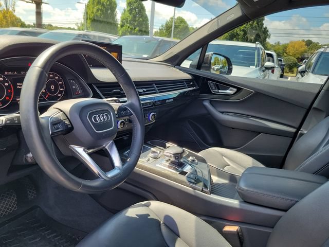 Used 2019 Audi Q7 3.0T Premium Plus w/ Premium Plus Package AWD/4WD image 13