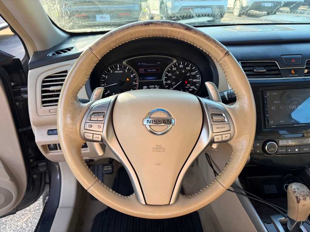 Used 2013 Nissan Altima 3.5 SL w/ Technology Pkg FWD image 14