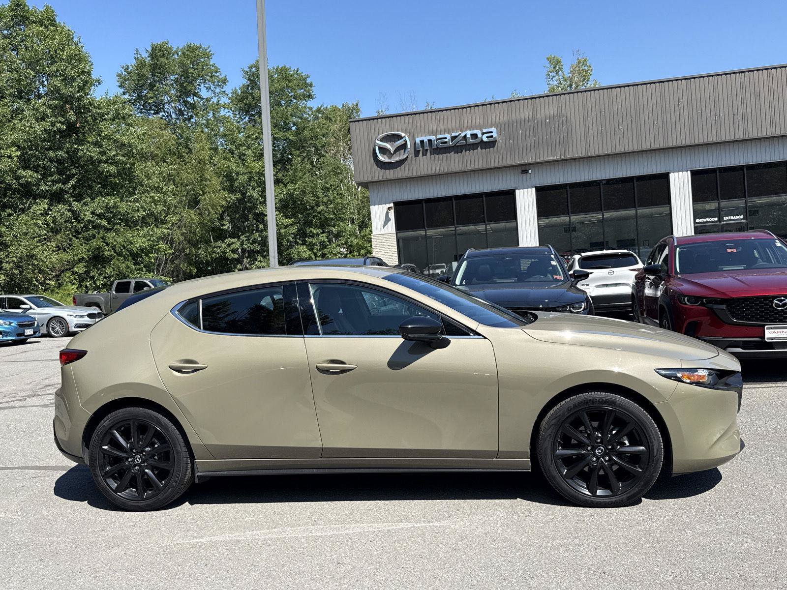 Used 2024 MAZDA MAZDA3 s AWD/4WD image 5
