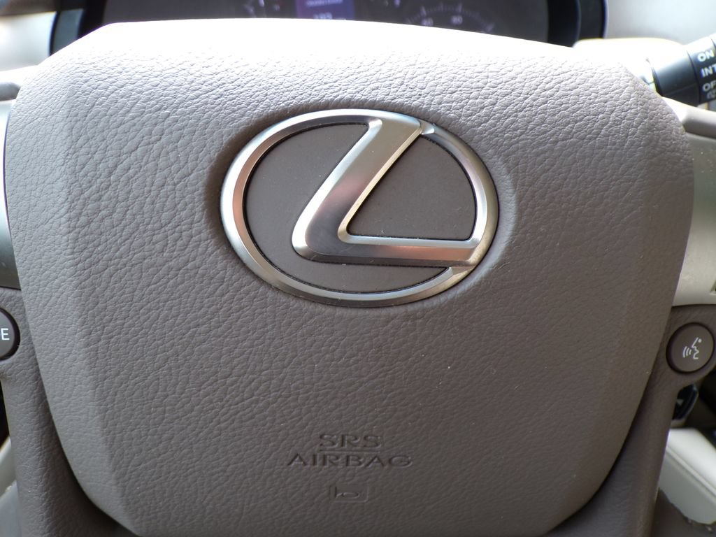 Used 2014 Lexus GX 460 w/ Premium Package AWD/4WD image 33