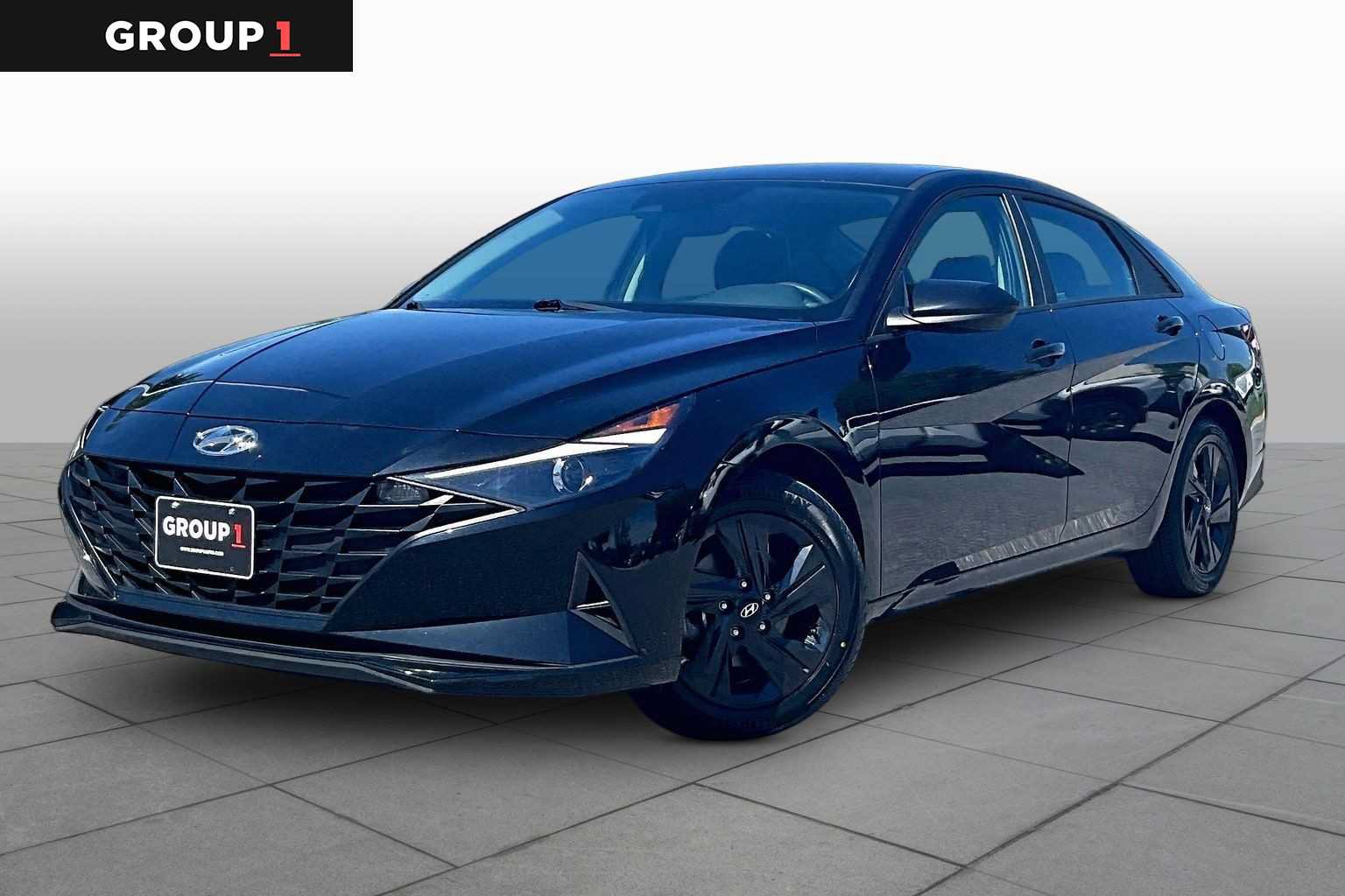 Used 2023 Hyundai Elantra SEL w/ Cargo Package