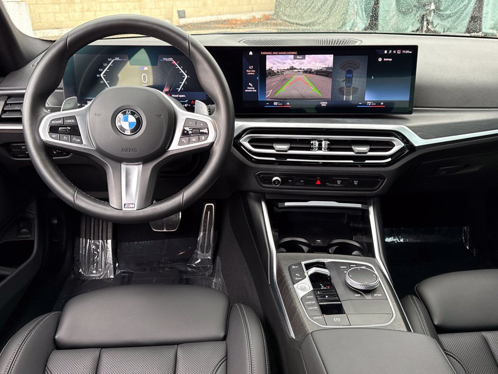 Used 2024 BMW 330i Sedan w/ M Sport Package RWD image 29