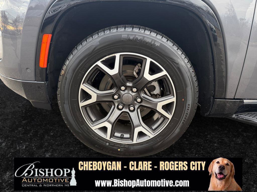 Used 2024 Jeep Wagoneer L Series III w/ Flexible Seating Group image 25