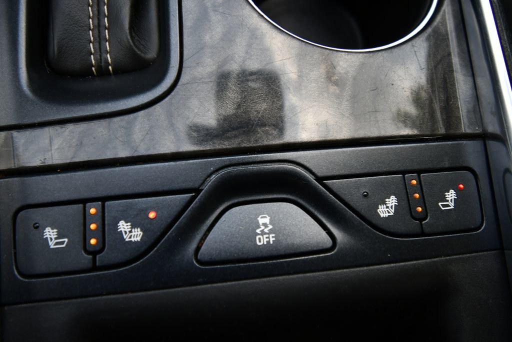 Used 2015 Chevrolet Impala LTZ FWD image 28