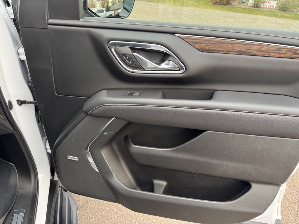 Used 2023 Chevrolet Tahoe Premier w/ Premium Package 2 image 35