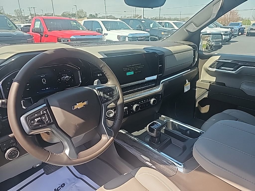 New 2026 Chevrolet Silverado 1500 LTZ w/ LTZ Premium Package image 15