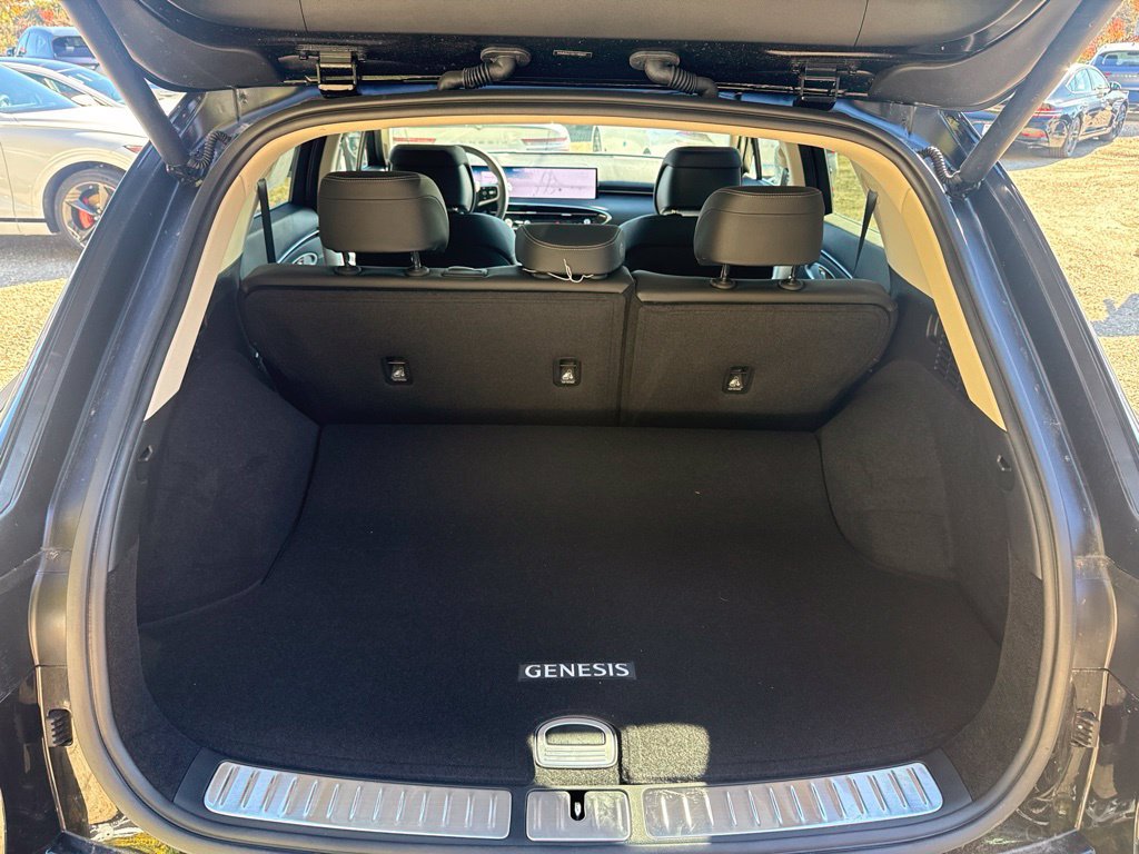 New 2026 Genesis GV70 2.5T Select AWD/4WD image 22