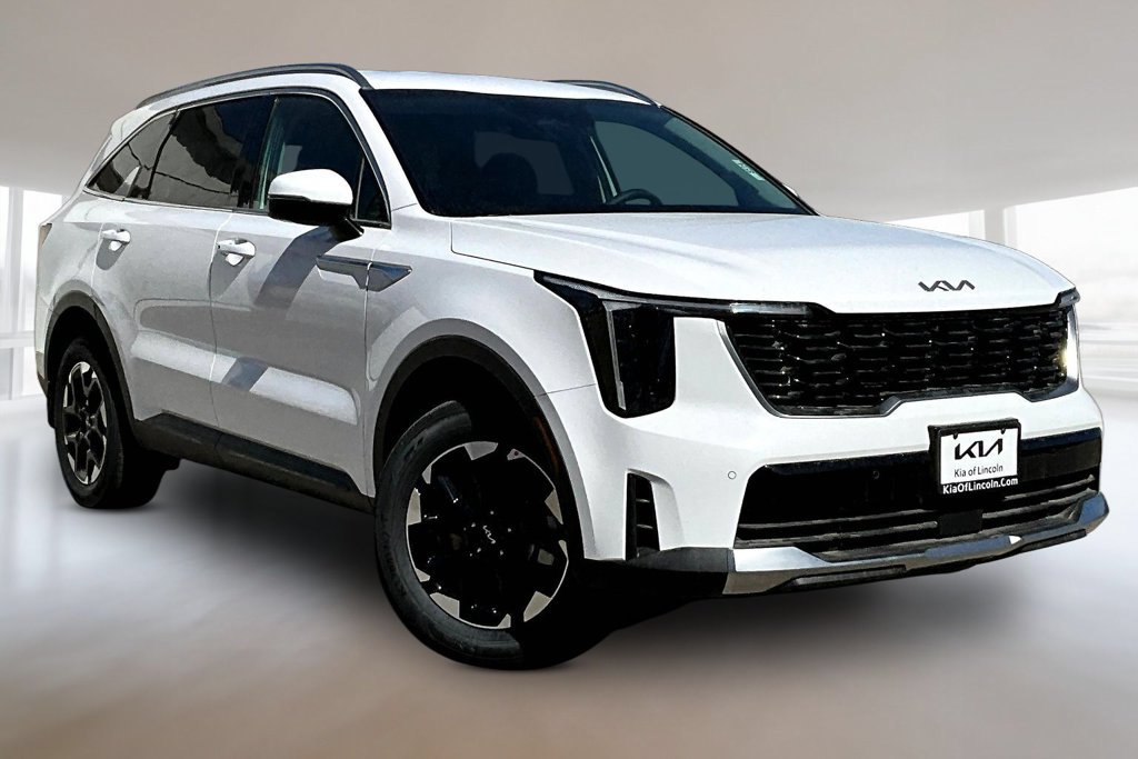 New 2026 Kia Sorento S AWD/4WD image 2