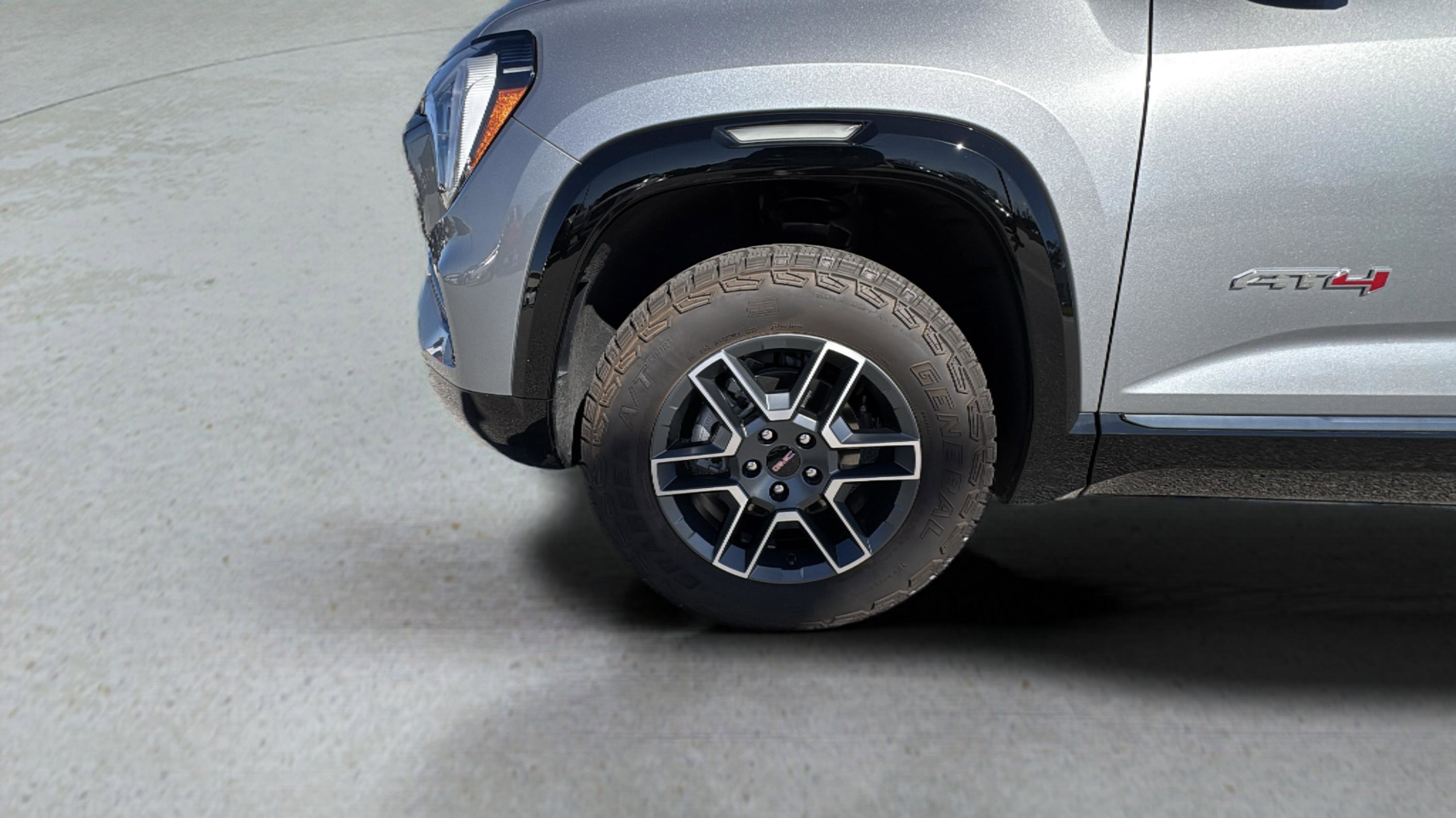 Used 2026 GMC Terrain AT4 image 17