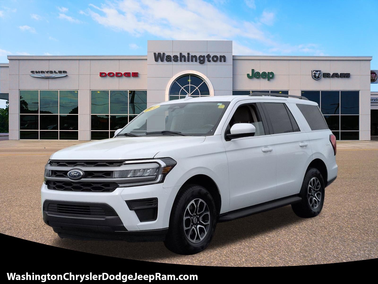 Used 2024 Ford Expedition XLT