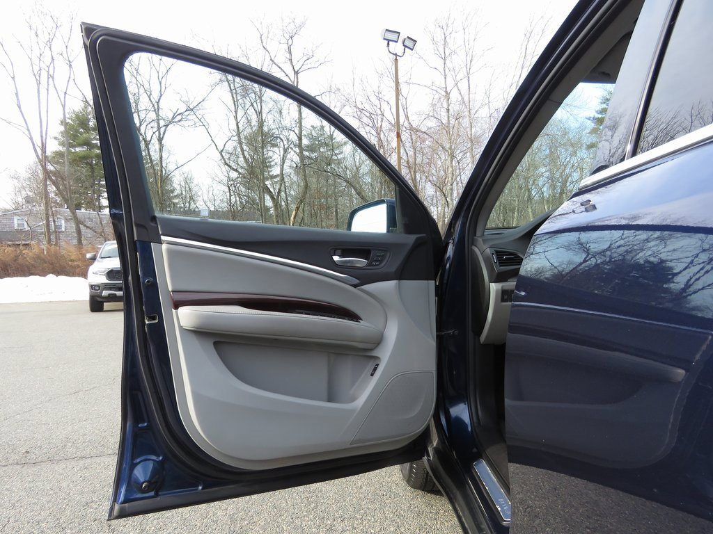 Used 2016 Acura MDX SH-AWD w/ Technology Package image 9