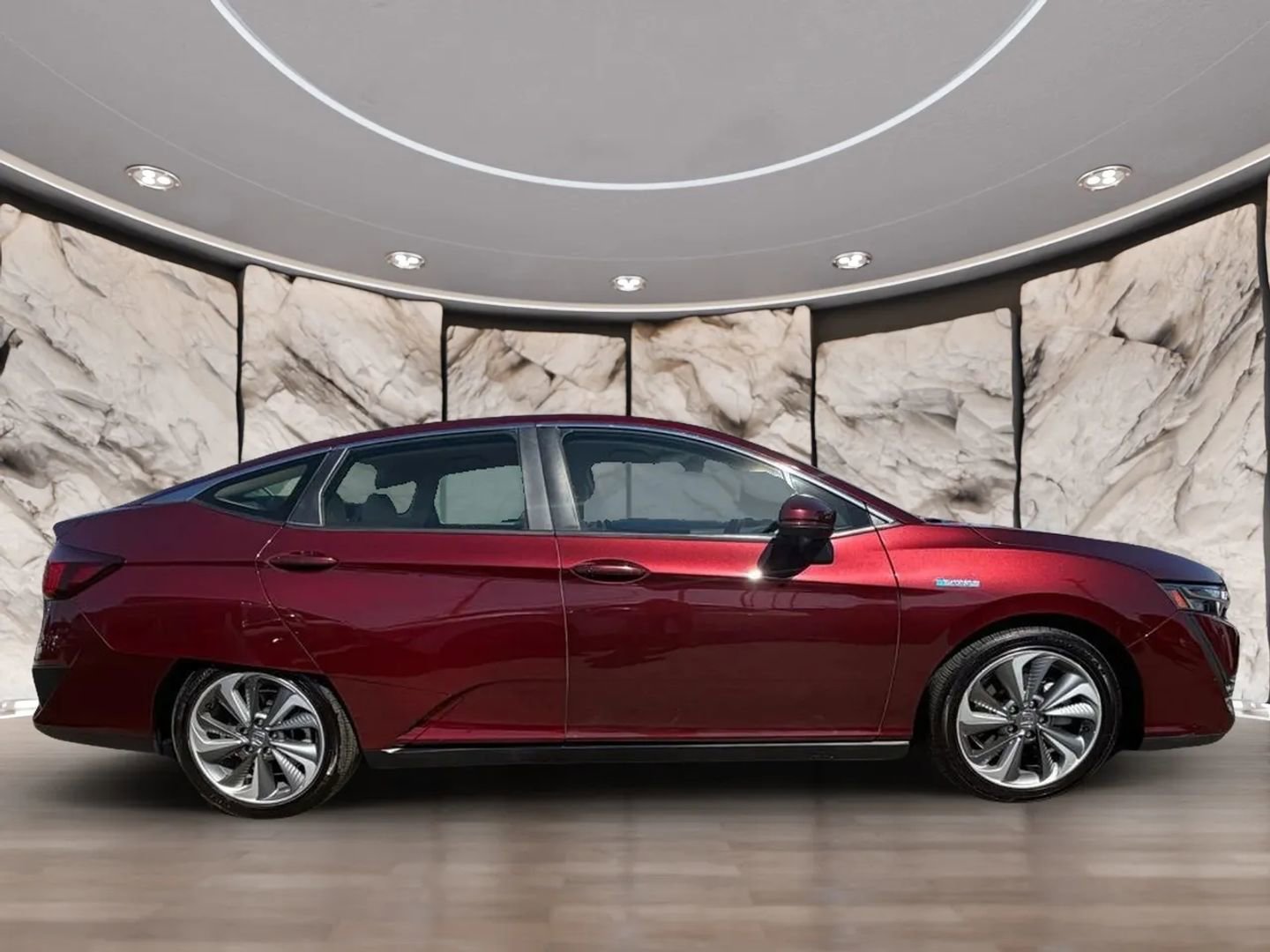 Used 2018 Honda Clarity Touring image 4