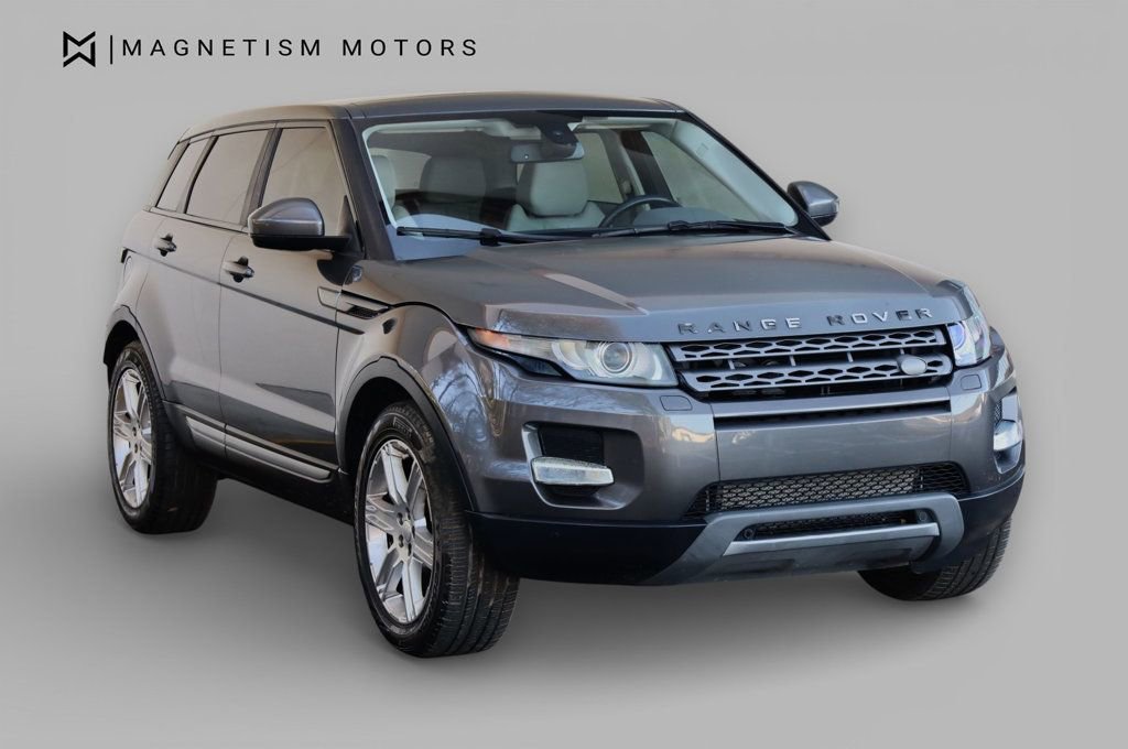 Used 2015 Land Rover Range Rover Evoque Pure Plus image 4