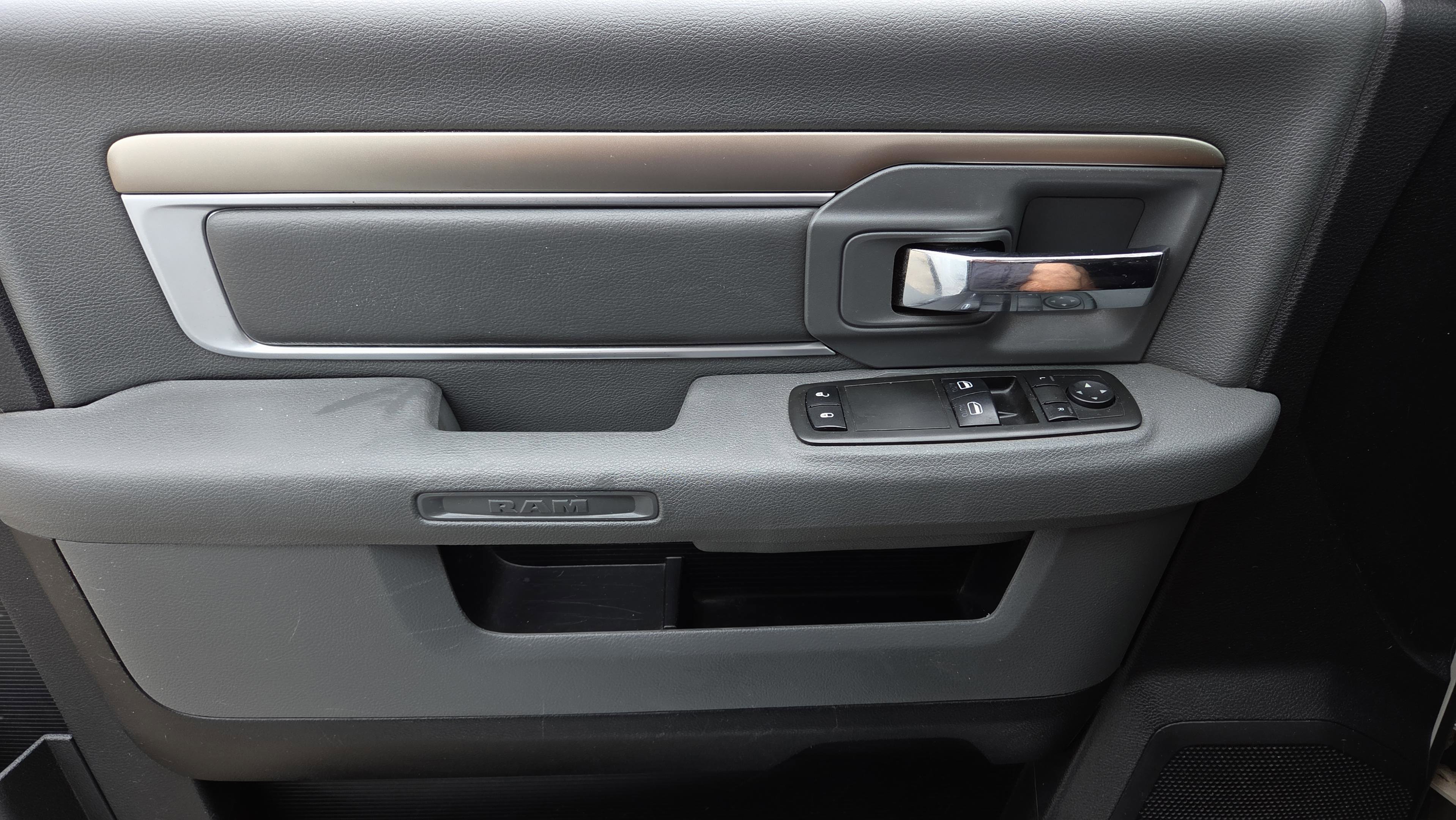 Used 2013 RAM 1500 Tradesman w/ PWR & Remote Entry Group image 27