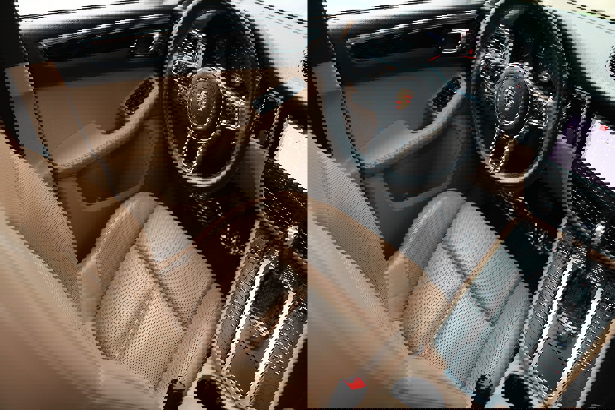 Used 2020 Porsche Macan image 24