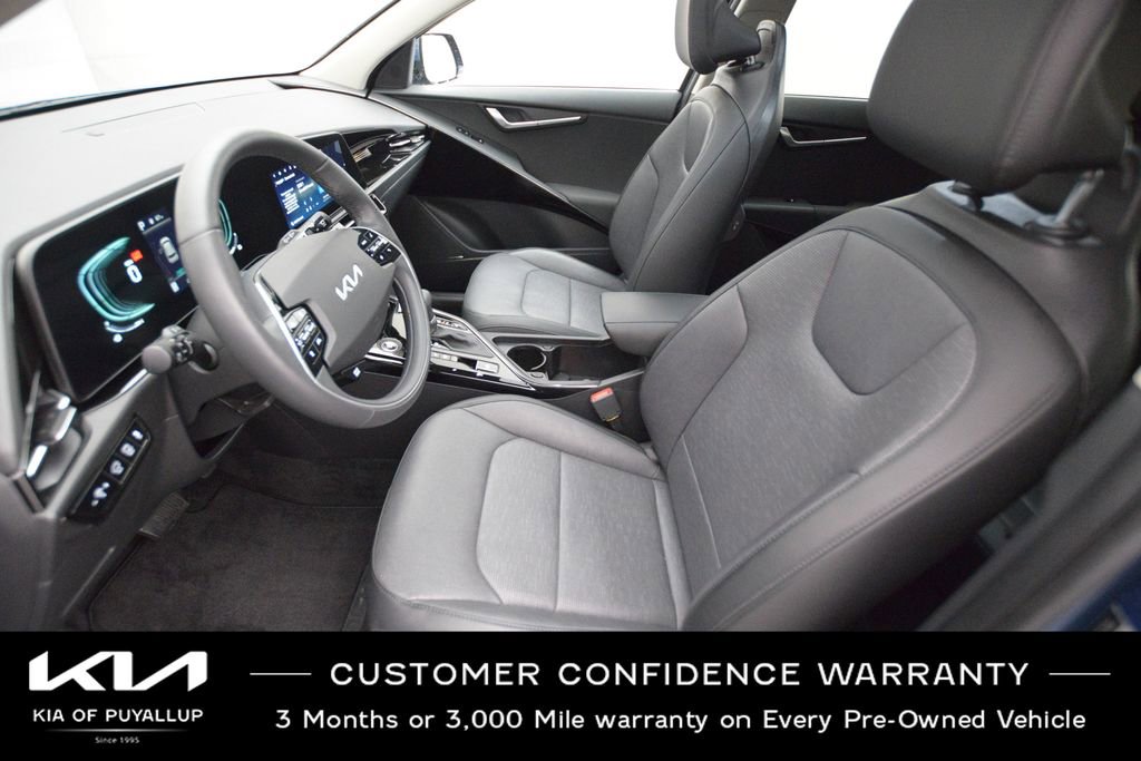 Certified 2024 Kia Niro SX image 10