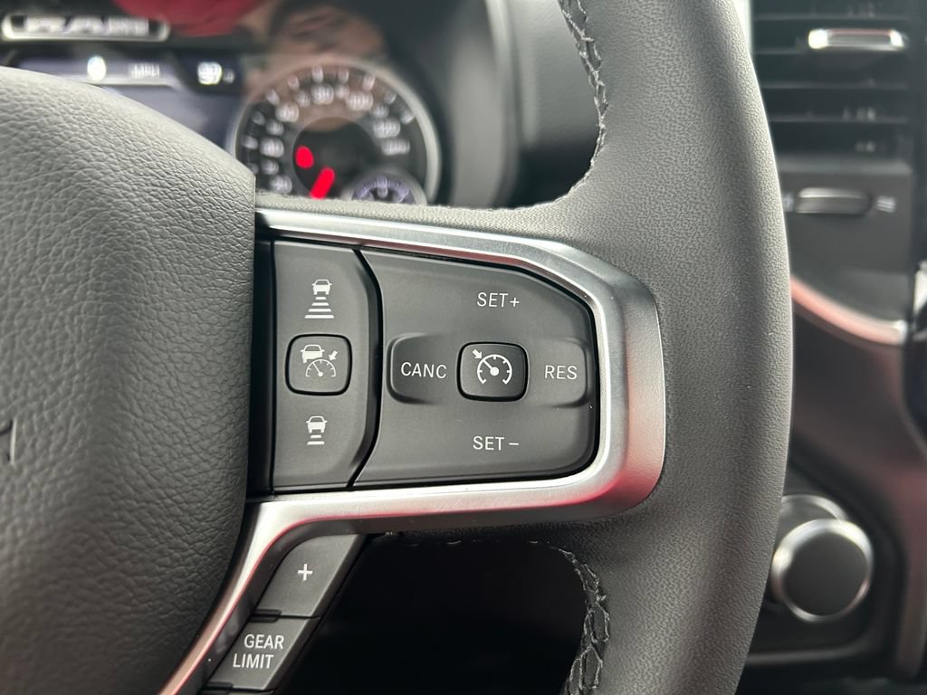 New 2026 RAM 1500 Big Horn AWD/4WD image 18