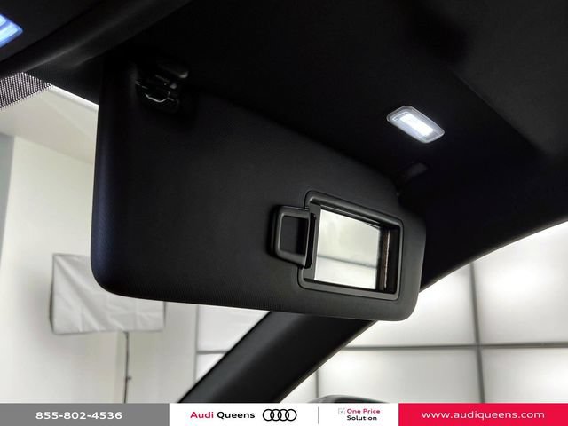 Certified 2023 Audi Q3 2.0T Premium Plus w/ Premium Plus Package AWD/4WD image 33