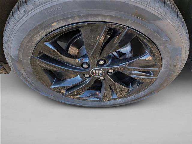 Used 2024 Buick Encore GX Sport Touring image 21
