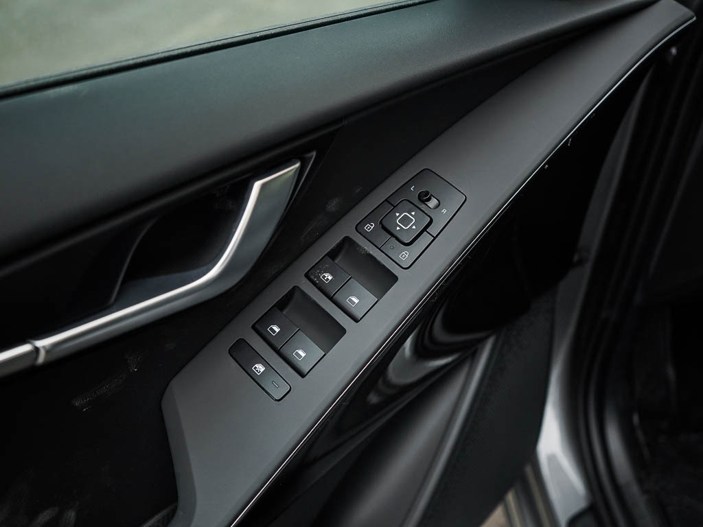 New 2026 Kia Niro Wind image 19