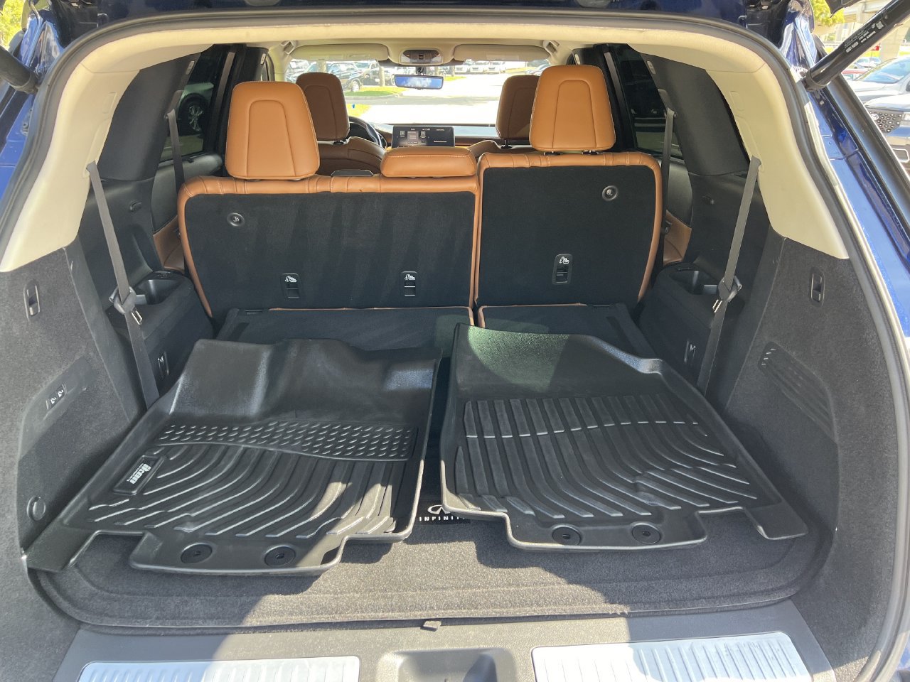 Used 2022 INFINITI QX60 Sensory w/ Vision Package AWD/4WD image 25