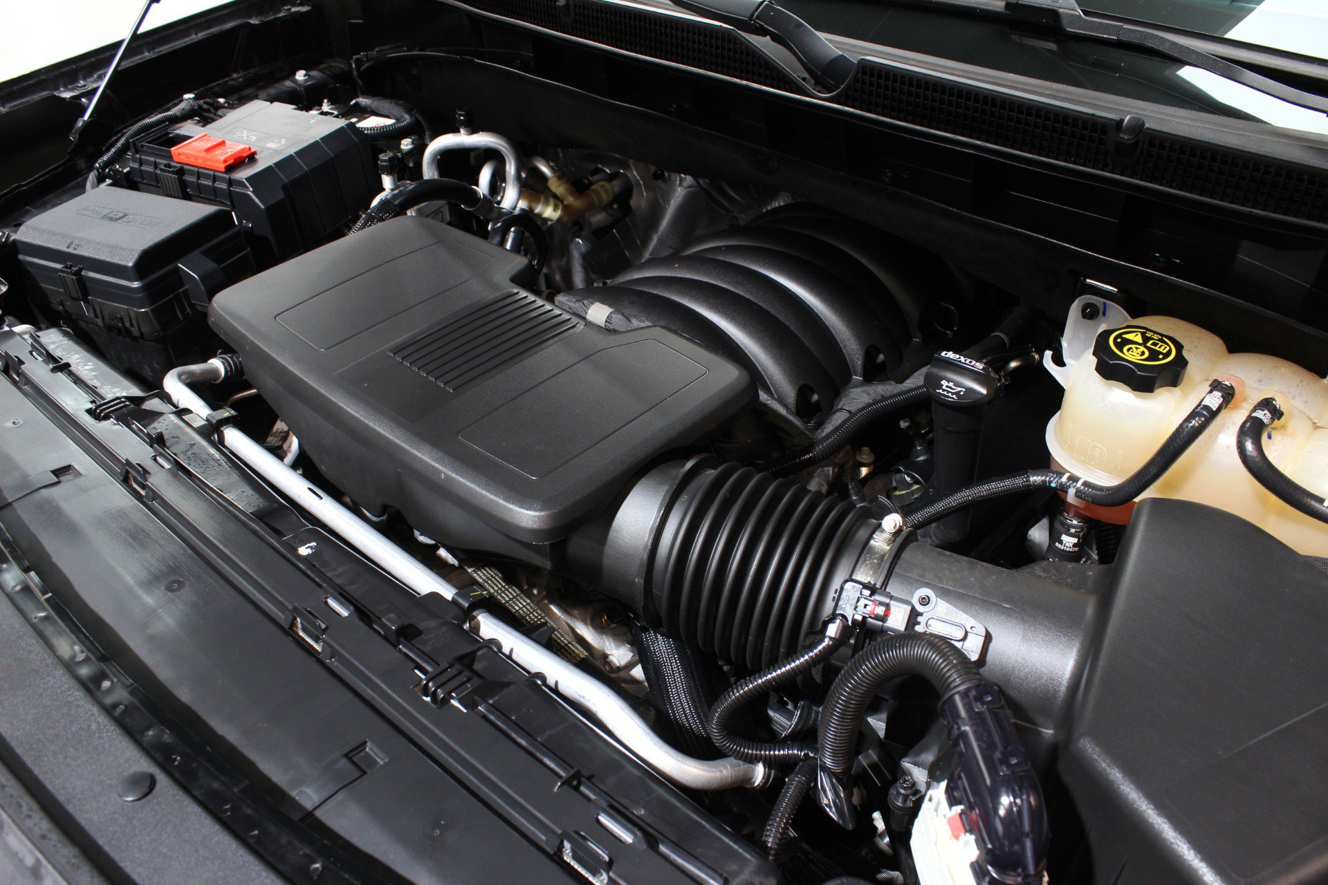 Used 2023 GMC Yukon Denali w/ Advanced Technology Package image 14